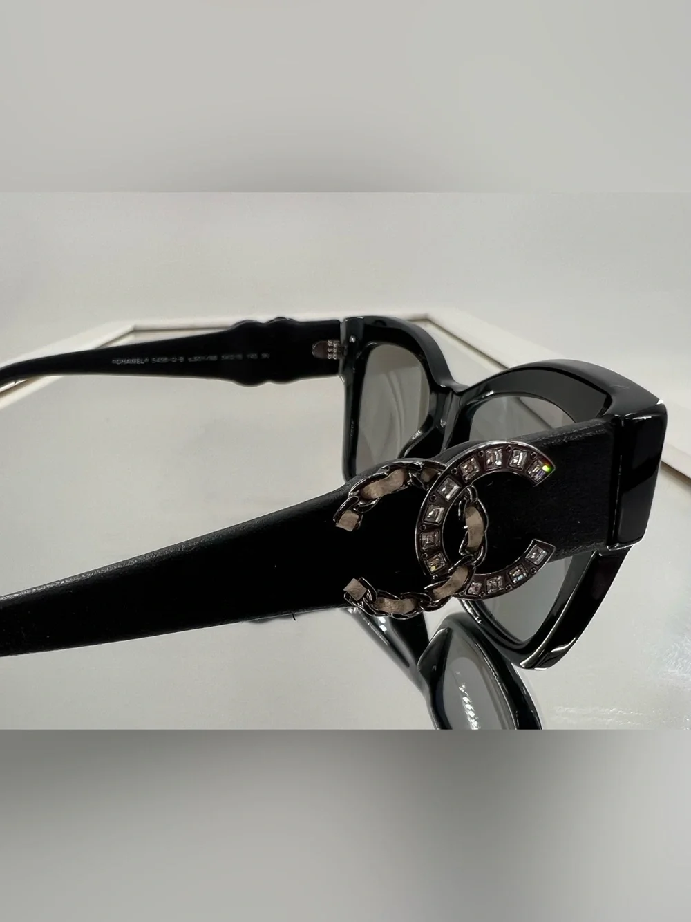 Women’s black AUTHENTIC Chanel 5456-Q-B Black Cat-Eye Sunglasses